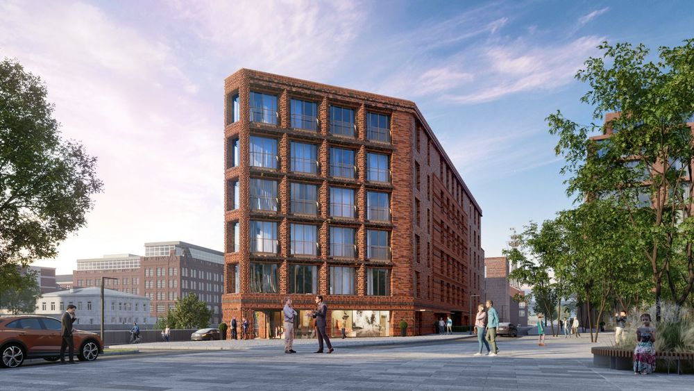 Первый на красном 